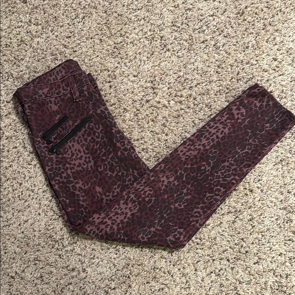 Rock & Republic Denim - Rock & Republic purple leopard jeans with zipper pockets waist measures 14.5”